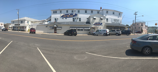 Surf City Hotel