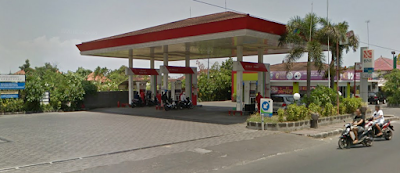 Photos of Pertamina gas station 54.801.43