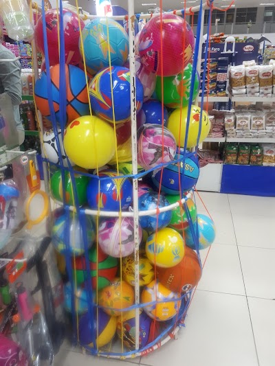 Photos of Hipermaxi Norte