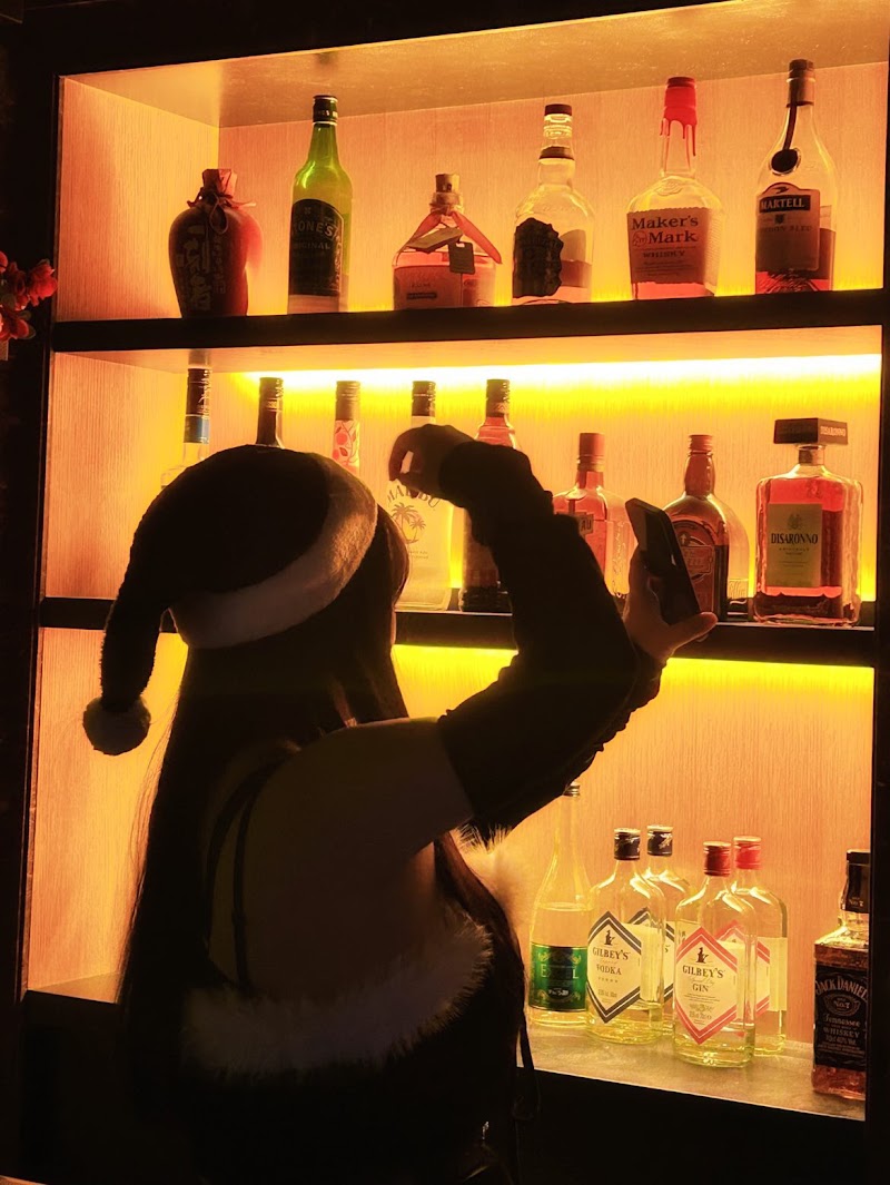 Cafe&Bar Lip Bounce ガールズバー