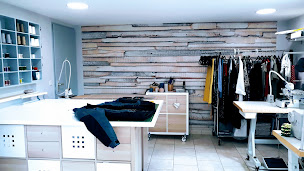 Photo n°2 de Cé comme Couture à Merceuil (Couturier)