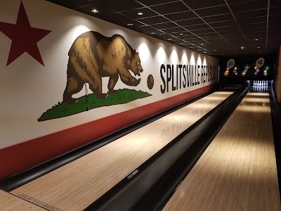 Splitsville Luxury Lanes