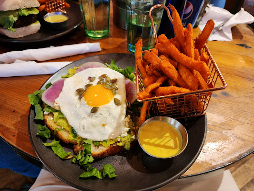 Moondog Cafe - Visual