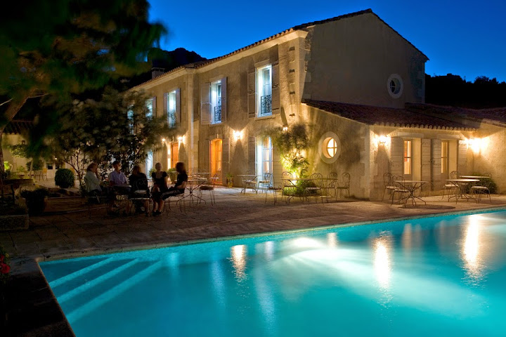 Hotel Restaurant Benvengudo by null