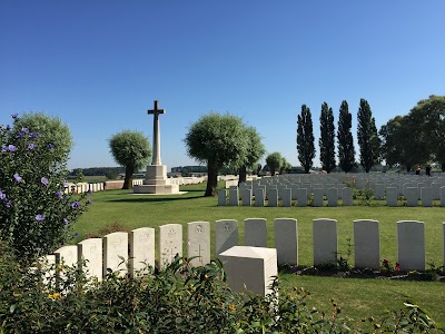 Photos of Perth Cemetery (China Wall)