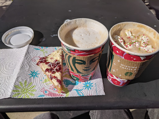 Starbucks North Shore Gallery - United States