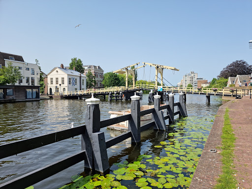 Rembrandt Bridge Gallery - Netherlands