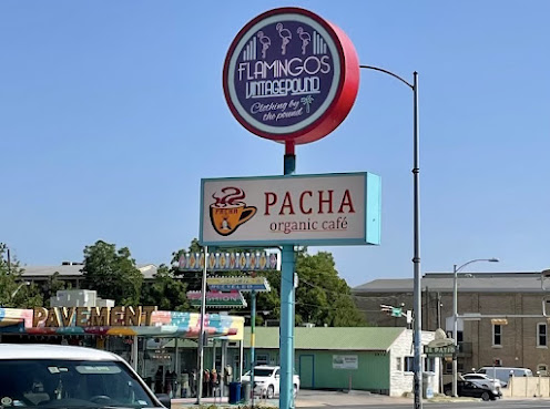 Pacha Organic Cafe by null