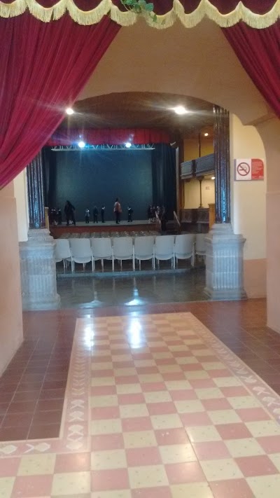Photos of Teatro Hidalgo de Zinap&eacute;cuaro de Figueroa