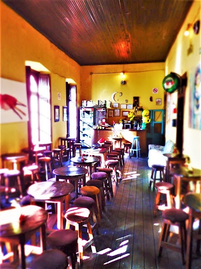 Photos of Caf&eacute; La Luna