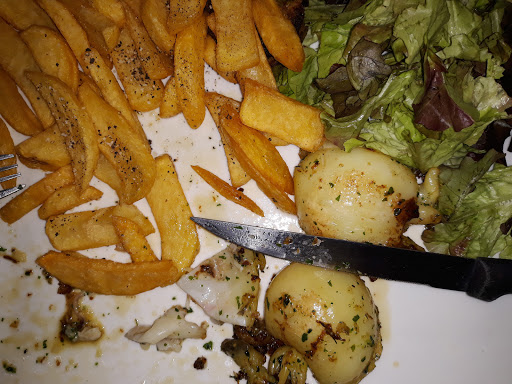 Photo 3 - Le Gourmet Burger
