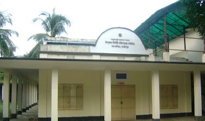 Photos of Chief Executive Officer's Office