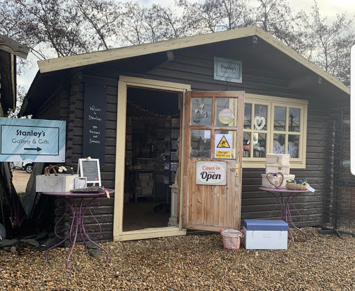 Stanley's gallery & gifts