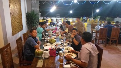 Photos of Long Beach seafood restaurant