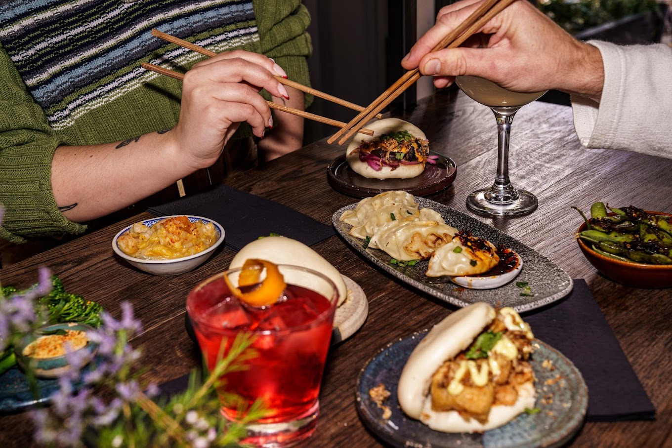 Discover the top restaurants in Peckham, London, offering a culinary journey through diverse flavours. From sustainable and delicious options to Vietnamese street food and bold Thai cuisine, explore the vibrant dining scene of Peckham. Don't miss out on the best places to eat in this bustling neighbourhood.