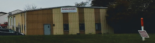 Ninnemann Trucks & Equipment - Thumbnail