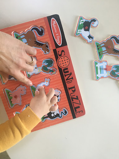 Création similicuir et tissus pour femmes et enfants - Thumbnail