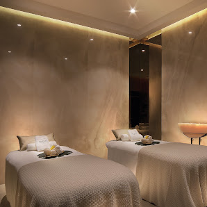 Naboo Spa Grand Hotel Vanvitelli, Viale Carlo III, 81100 San Marco Evangelista CE, Italia