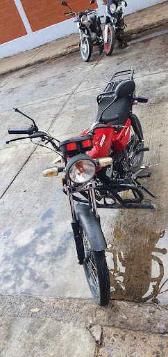 Taller de moto bukles - Thumbnail