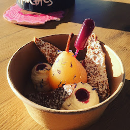 Photo n°10 de Pascaline traiteur à Roullet-Saint-Estèphe (Buffet de mariage)