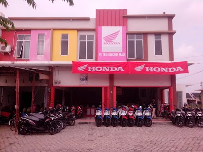 Photos of Honda PT.Trio Kencana Abadi