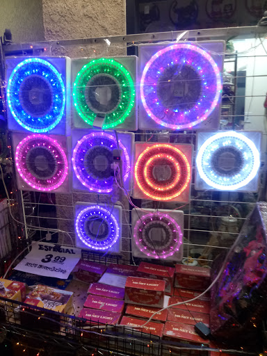 1001 Novelties Logo