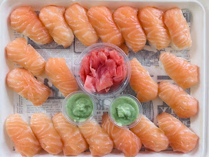 Photo n°9 de LES DELICES ET SUSHIS DE CECILE à Saujon (Restaurant de sushis)