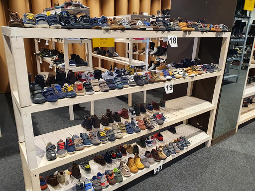 INOUTLET - Visual