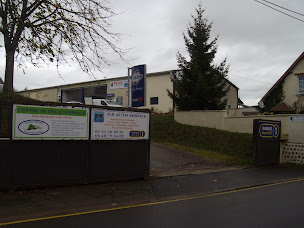 Photo n°4 de JLS Auto Service à Saint-Pierre-en-Auge (Garage automobile)