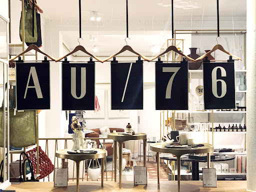 AU/76 Gallery - France