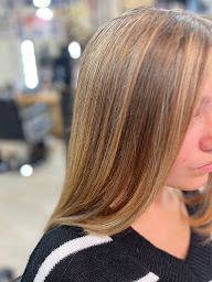 Photo n°12 de Coiffure Vivien à Beaujeu (Barbier)