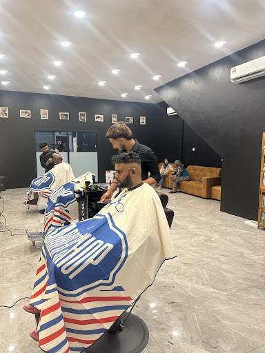 Glass Room Barbershop (Bandar Prima Senawang)