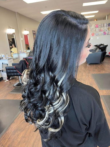 Custom Hair Lounge - Thumbnail