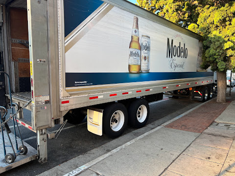 Queen's Market by null