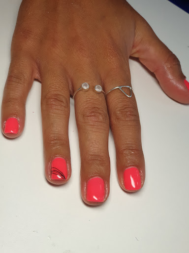 Peluqueria & estetica gen't wuap@ Gallery - Spain