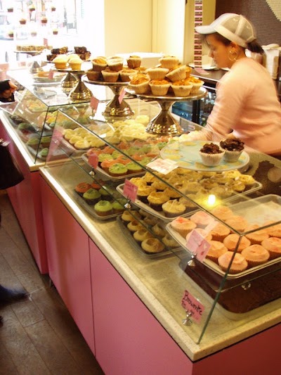 Photos of Captain's World Bakery Unit