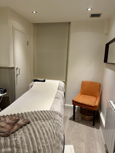 Aesthetics & Skin By Yara