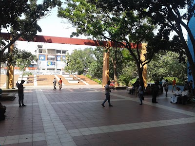 Photos of SLIIT Campus Bus Station