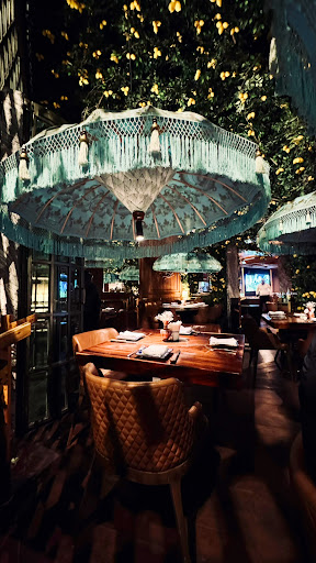 Mandarina Lounge Bar