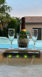 Photo n°42 de Les Hôtes de la Royauté à Saint-Georges-lès-Baillargeaux (Chambre d'hôtes)