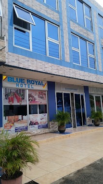 Blue Royal Hotel (Adabraka), Author: Ebenezer Odei