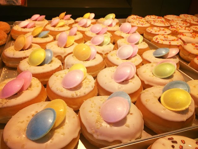 Hill's Donuts