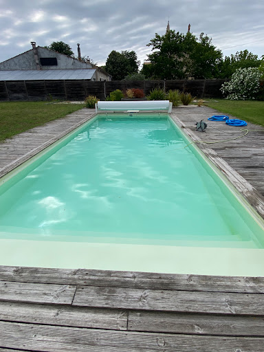 Photo de Baia Piscine à Queyrac (33340)