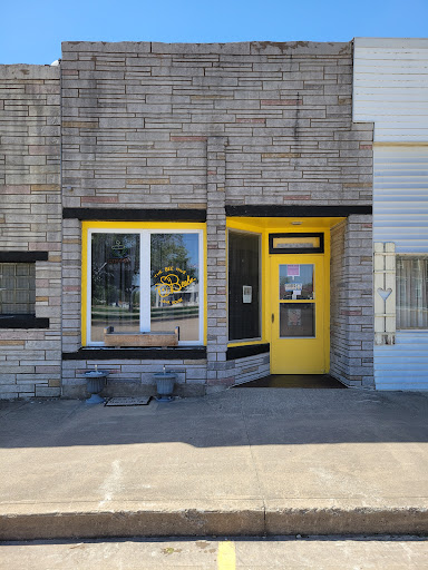 The Bee Hive Java House - Visual