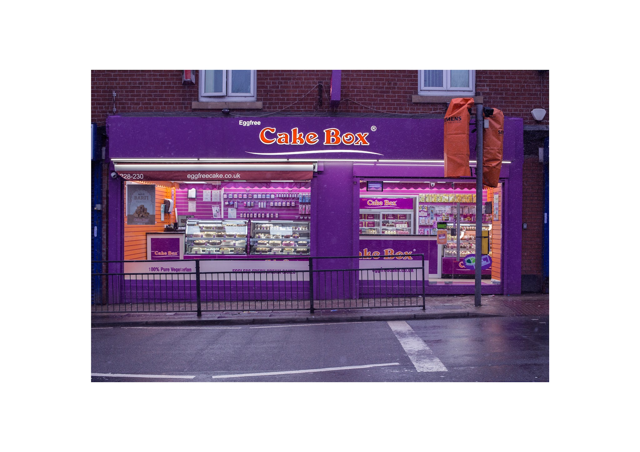 Cake Box Oldham - Cakes & Sweets - photo 1
