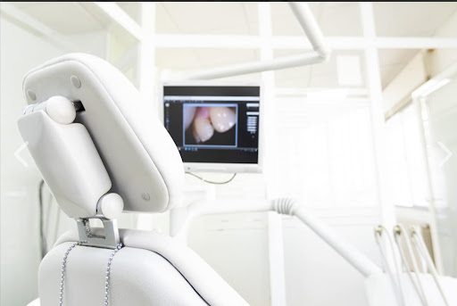 Clínica Dental Miraflores S.L - Thumbnail