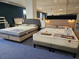 Photo n°32 de Le Géant du Meuble Monnier - Argentan à Argentan (Magasin de canapés)