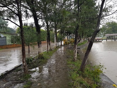 Photos of Laguna de Zaculeu
