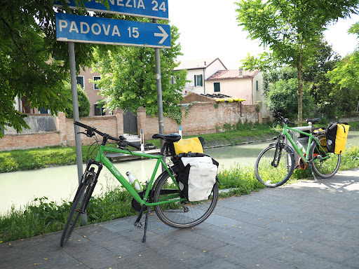 Travel & Bike - Thumbnail