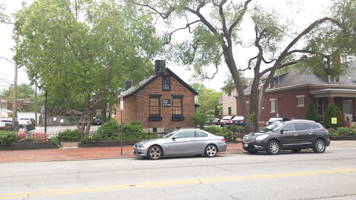 PENZONE Salon German Village - Thumbnail